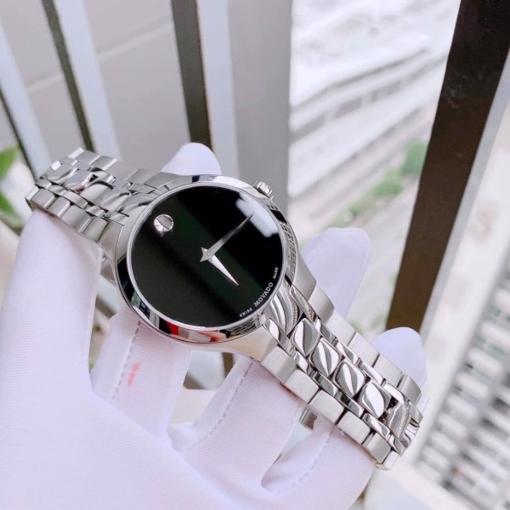 Wow! Movado Men's Silver Tone Watch w/ Box